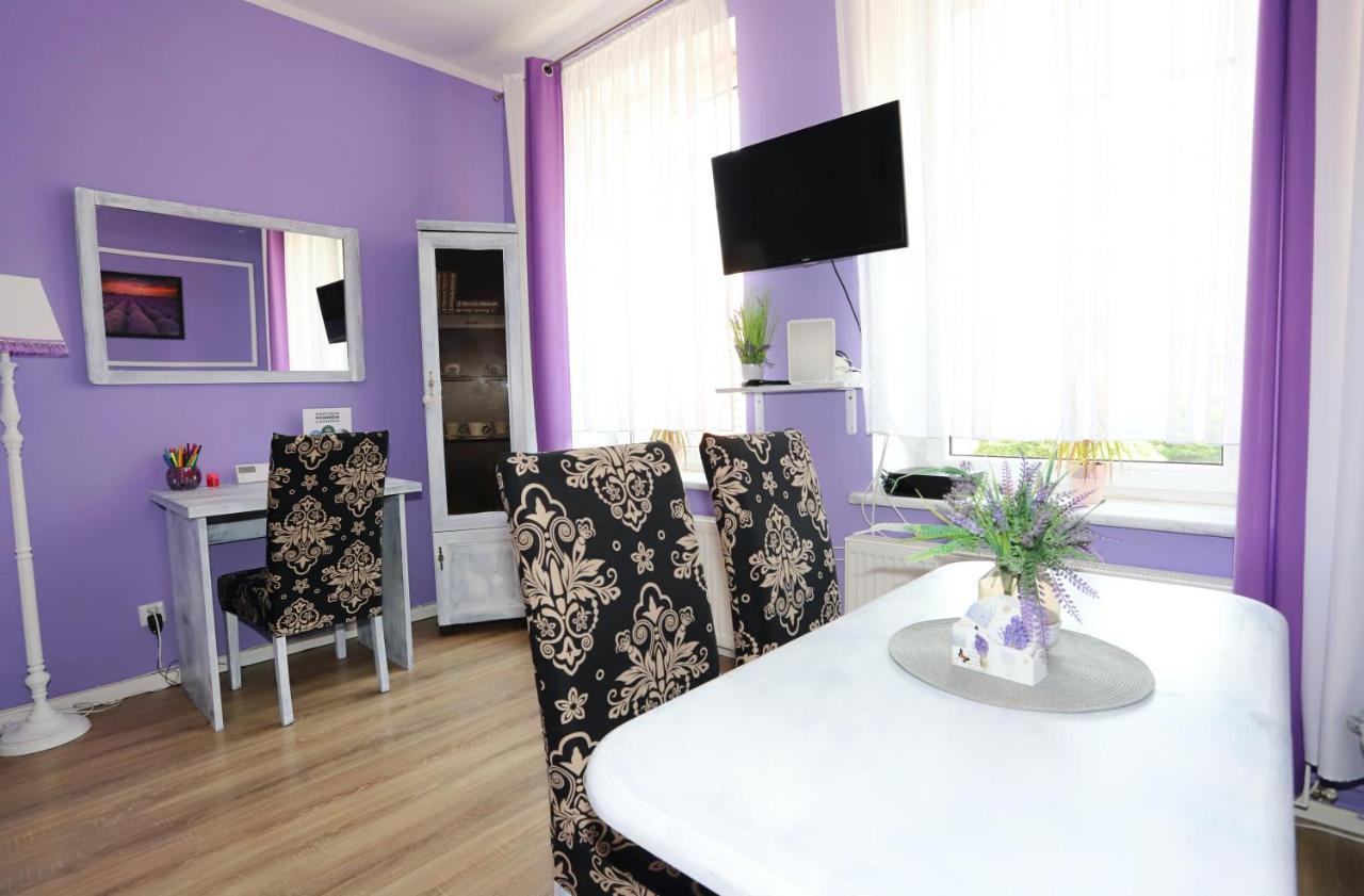 Apartament Lawendowy 瓦乌布日赫 外观 照片